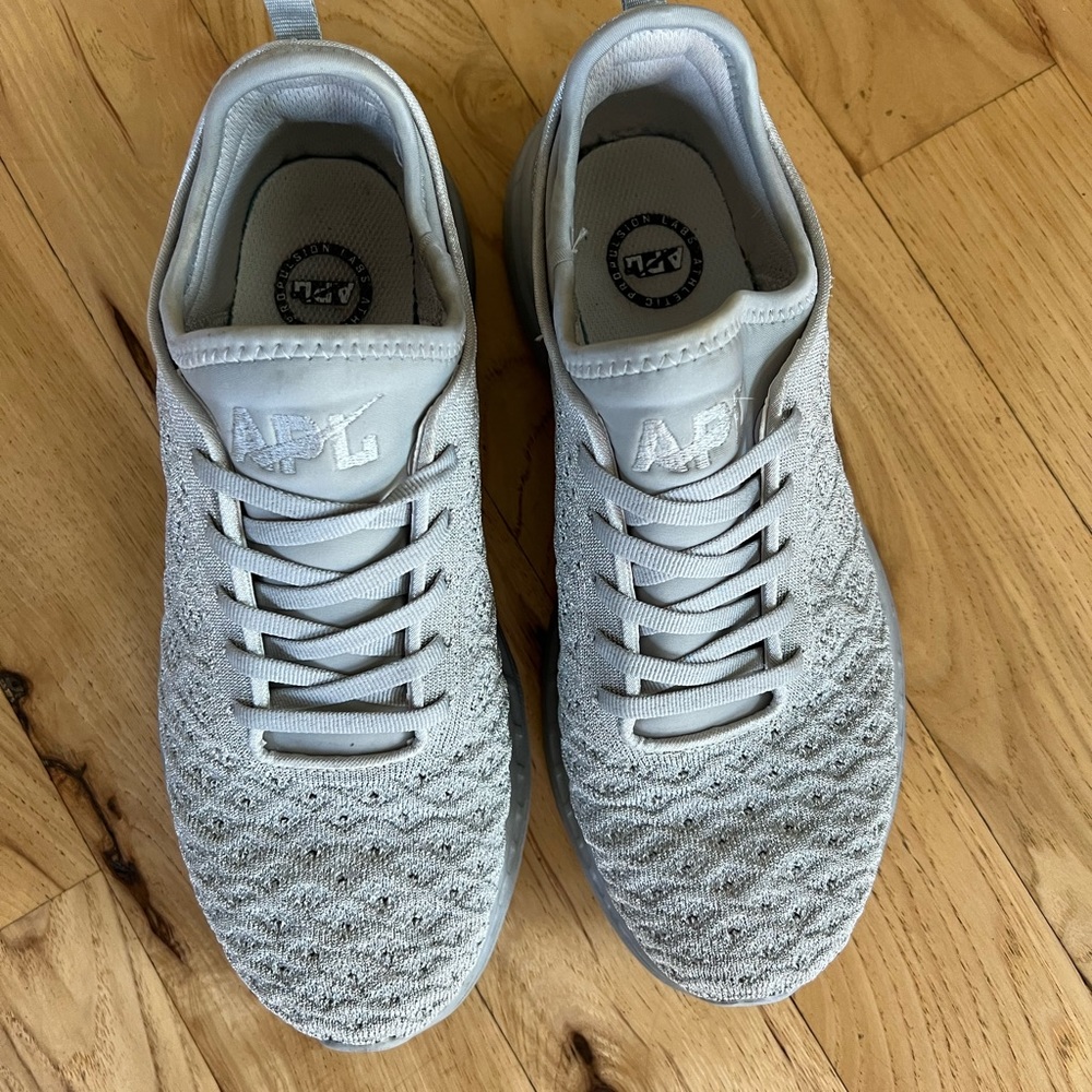 APLs - silver size 9.5